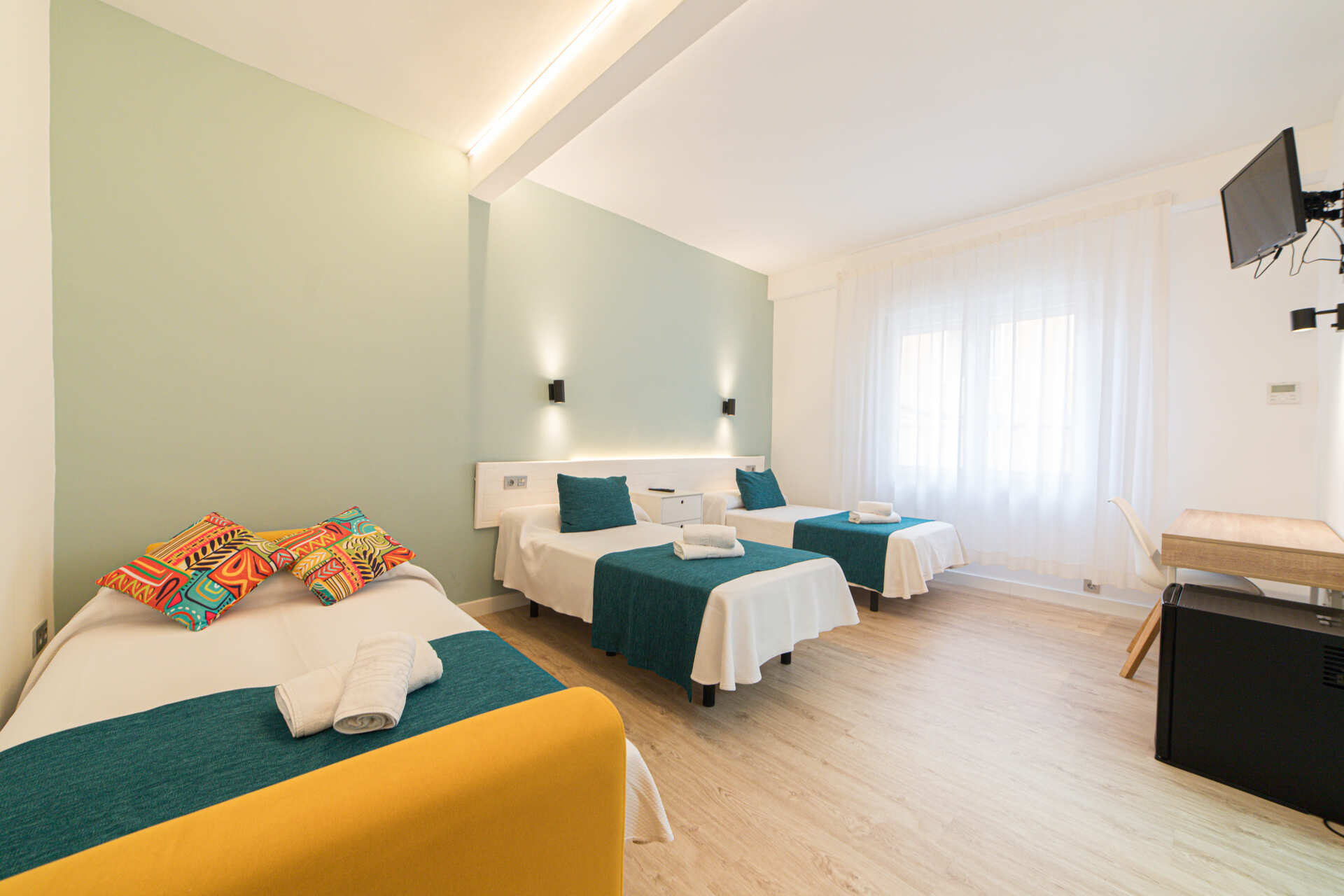 varwwwvhostsaviratodesign.comlaspalmerasresort.com .aviratodesign.comwp contentuploads13 2.jpg